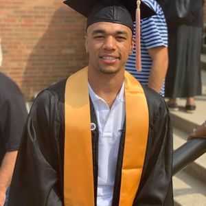 Meet your Posher, Dairius